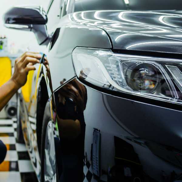 Premium Ceramic Coating for Long-Lasting Protection and Gloss
